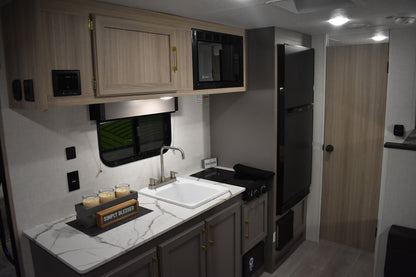 KZ RV Sportsmen Classic - 180BH Floorplan - Travel Trailer -  2025 Edition