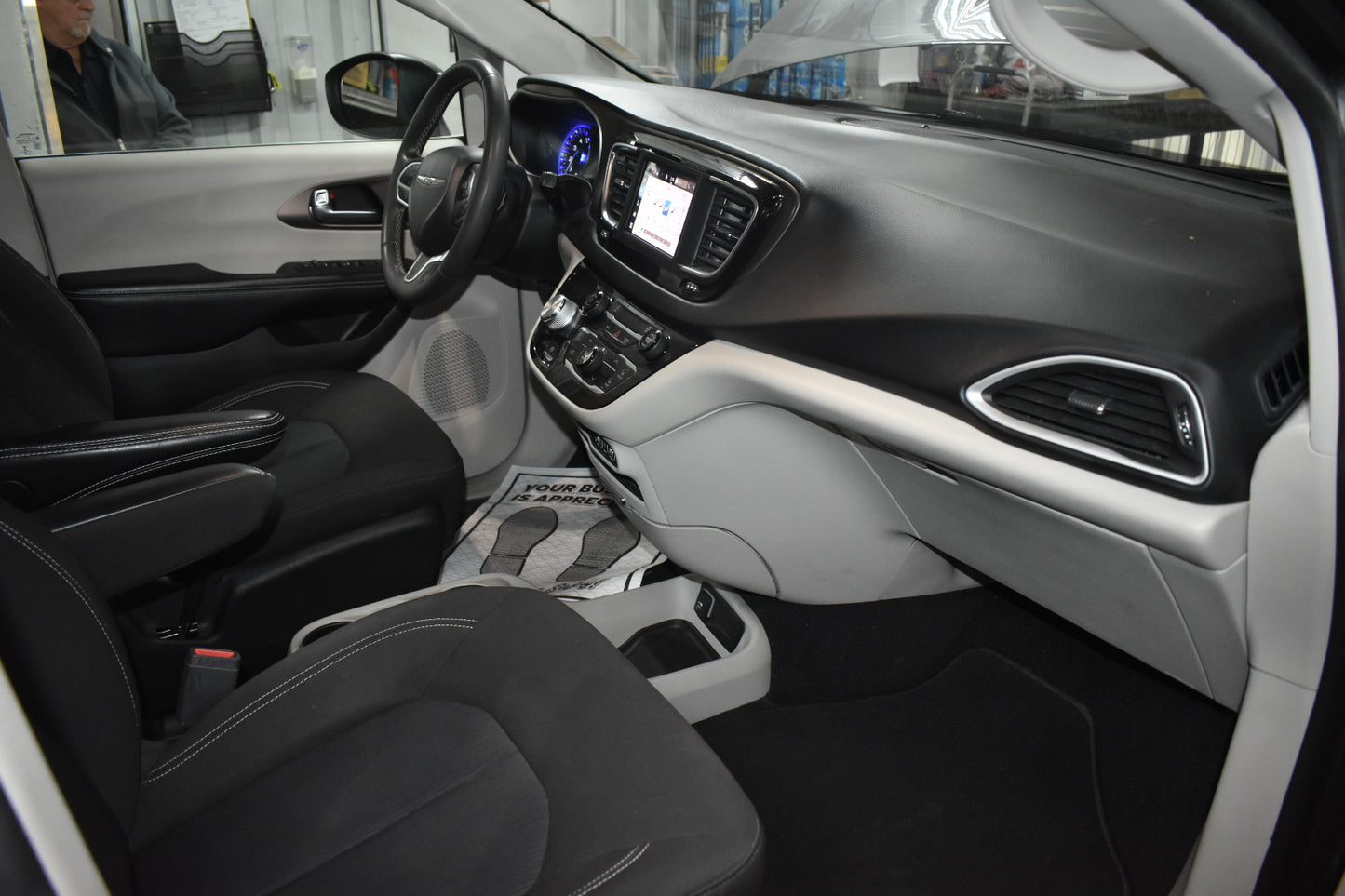 2022 Chrysler Voyager LX - 75,179 Miles - Van - Pre-Owned Vehicle