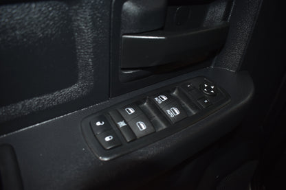 2016 RAM 1500 ST - Crew Cab - 4WD - Tradesman | 119,902 Miles | Pre-owned Truck