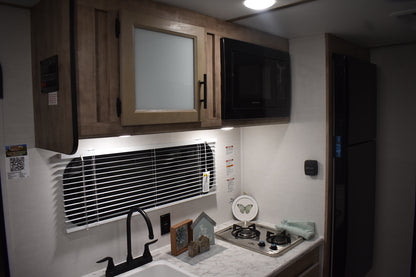Gulf Stream Ameri-Lite - 199DD Floorplan - Travel Trailer RV -  20 ft - 2025 Edition