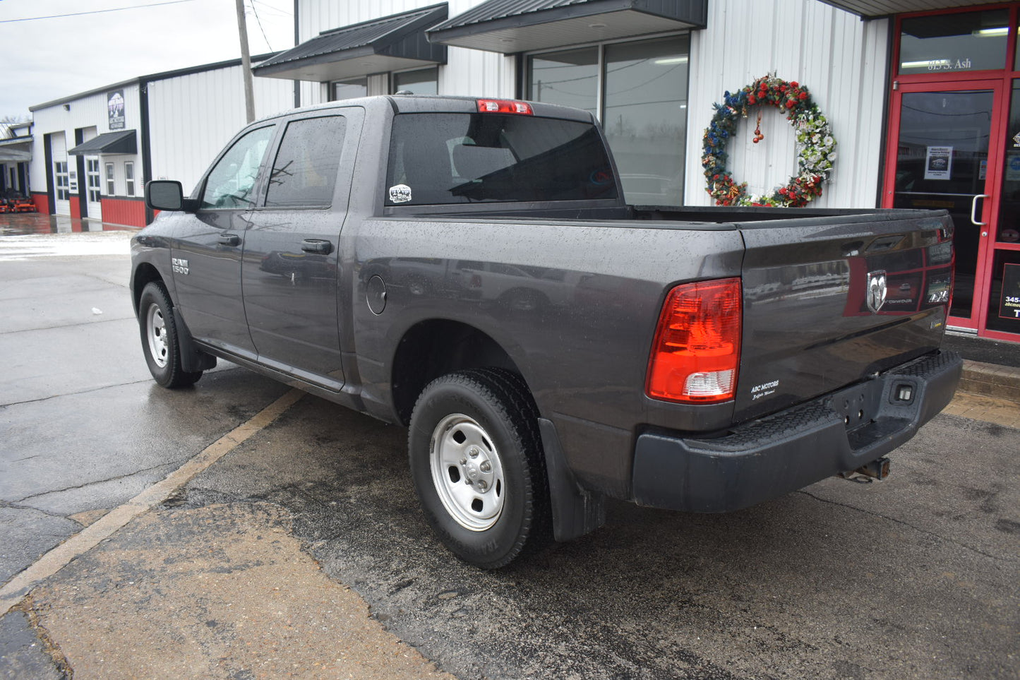 2016 RAM 1500 ST - Crew Cab - 4WD - Tradesman | 119,902 Miles | Pre-owned Truck