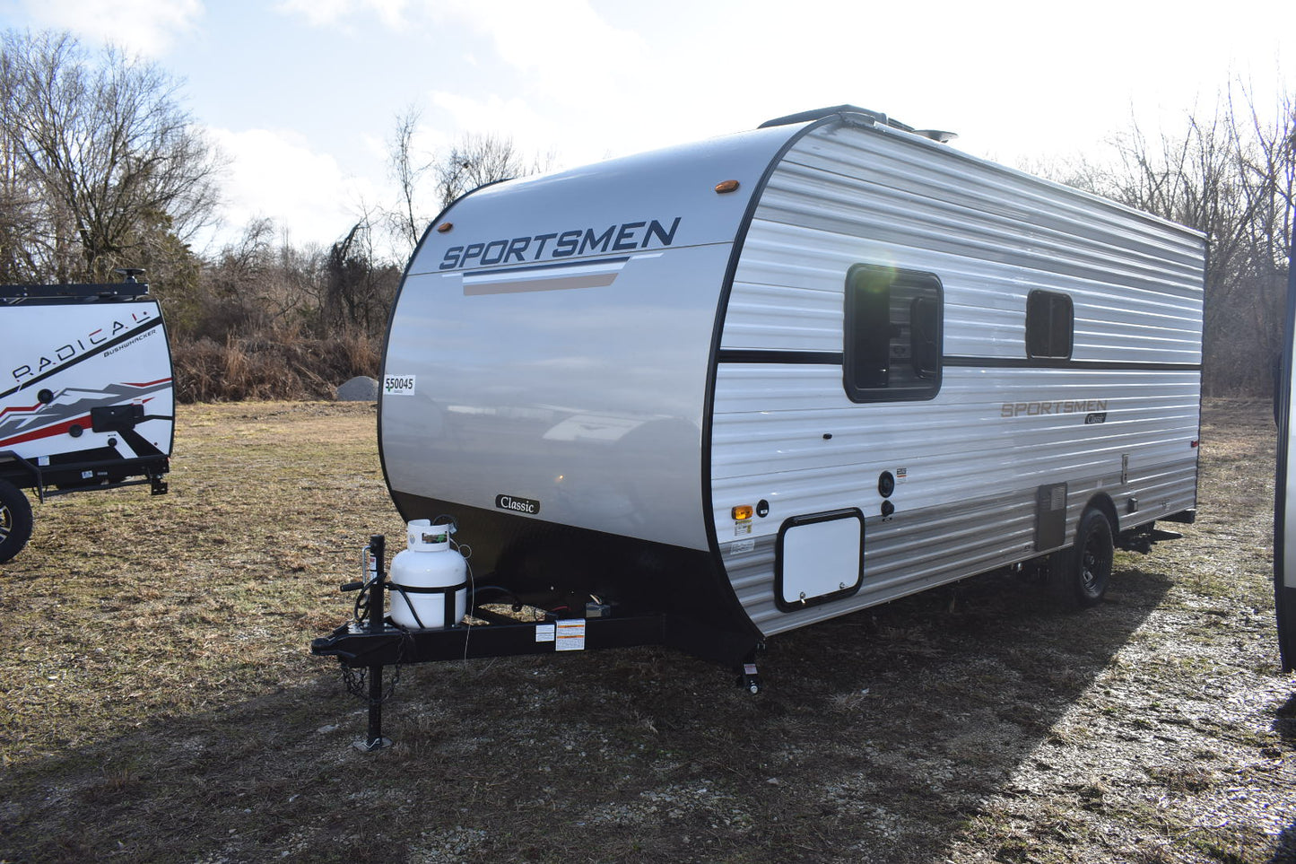 KZ RV Sportsmen Classic - 160QB Floorplan - Travel Trailer - 2025 Edition