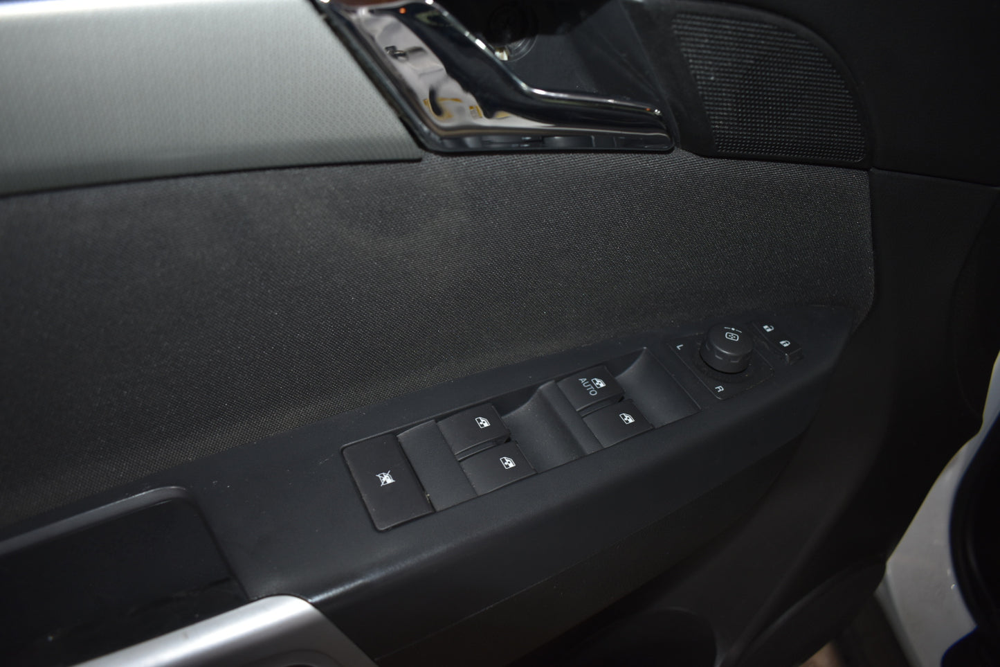 2012 Chevrolet Captiva Sport - SUV - 129,080 Miles - Pre-owned Vehicle