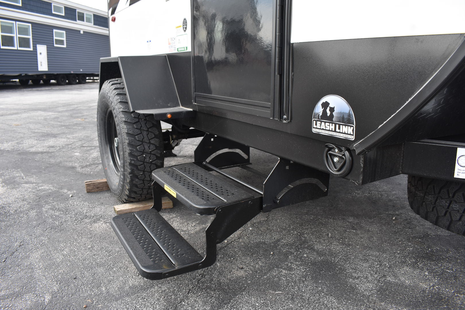 forest river viking 800 ROK sold at abc motors in buffalo, missouri