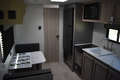 KZ RV Sportsmen Classic - 170MB Floorplan - Travel Trailer - 22 ft - 2025 Edition