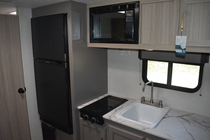 KZ RV Sportsmen Classic - 170MB Floorplan - Travel Trailer - 22 ft - 2025 Edition