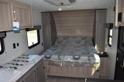 KZ RV Sportsmen Classic - 170MB Floorplan - Travel Trailer - 22 ft - 2025 Edition