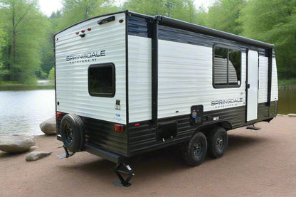 2025 Keystone Springdale Classic Mini - 2300MBBH Floorplan - Travel Trailer RV - 22ft - 2025 Edition