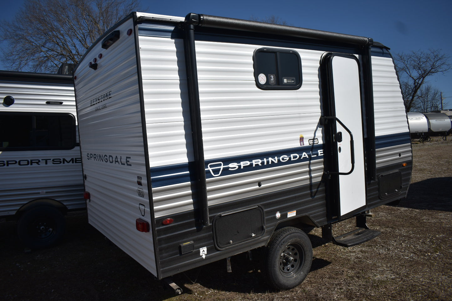 Keystone Springdale Mini - 1230BB Floorplan - Travel Trailer RV - 15.11ft - 2026 Edition - New