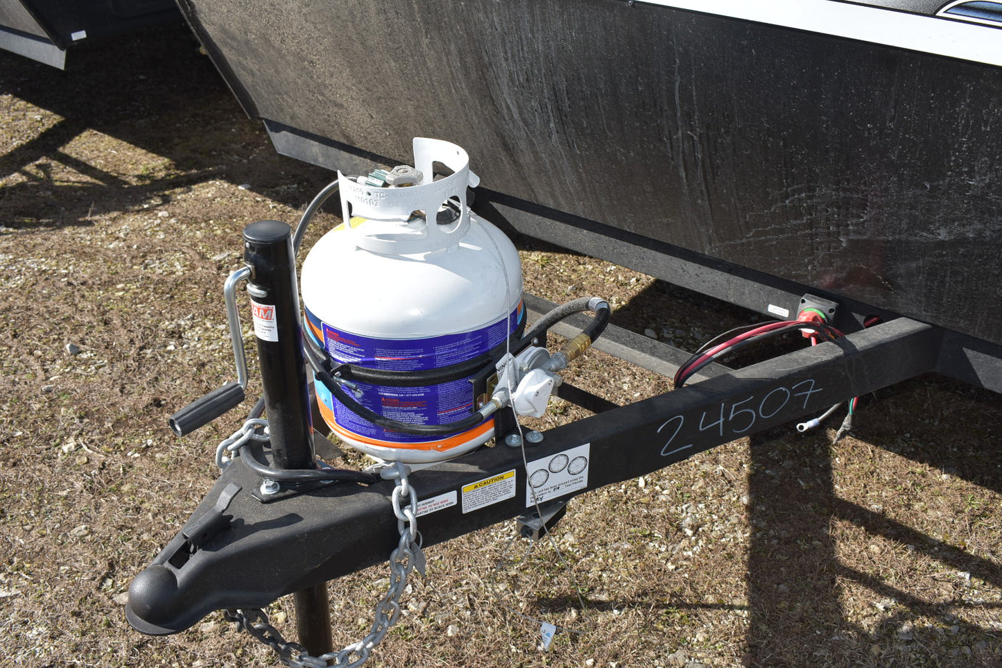 Forest River Shasta Oasis Compact - 16RE Floorplan - Travel Trailer RV - 17 ft - 2026 Edition