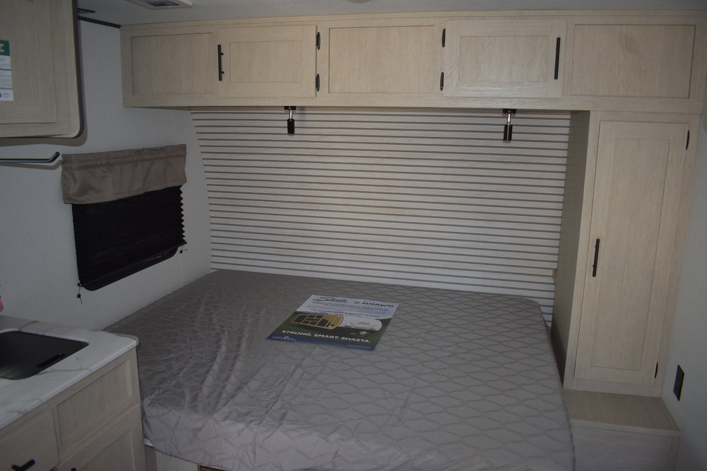 Forest River Shasta Oasis Compact - 16RE Floorplan - Travel Trailer RV - 17 ft - 2026 Edition