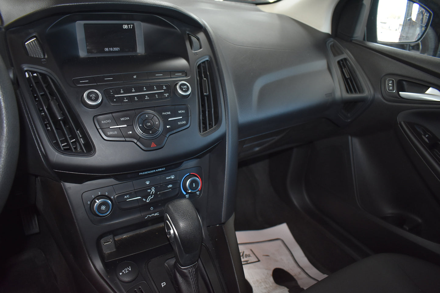 2018 Ford Focus SE - 80,302 Miles - Pre-Owned Vehicle