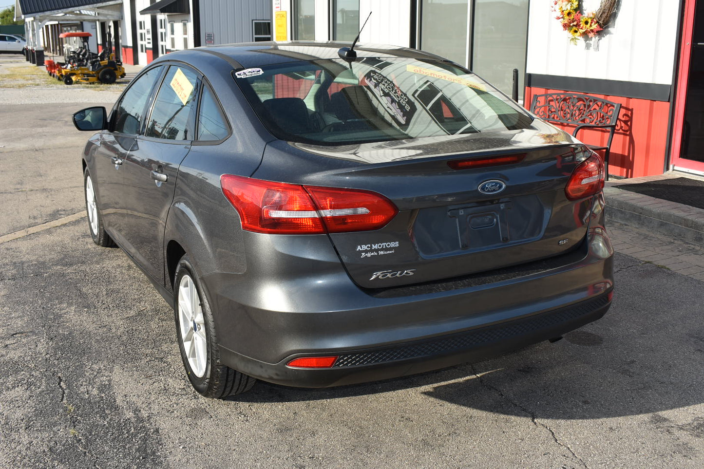 2018 Ford Focus SE - 80,302 Miles - Pre-Owned Vehicle